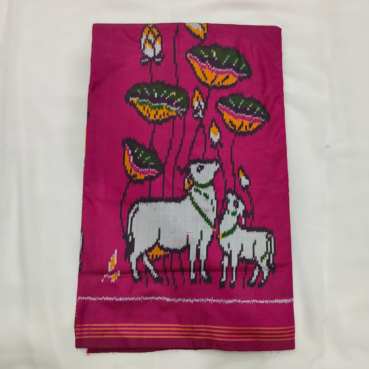 Ikat Saree in Magenta with Kamadhenu and Lotus, view 2