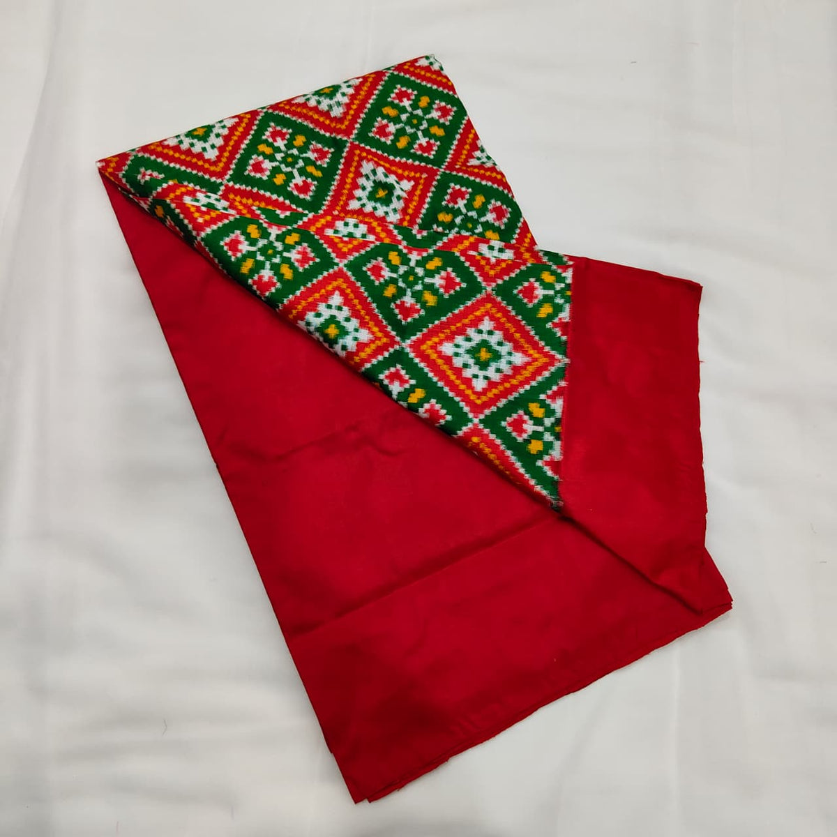 Patola Saree in Red and Green Diamonds, view 2