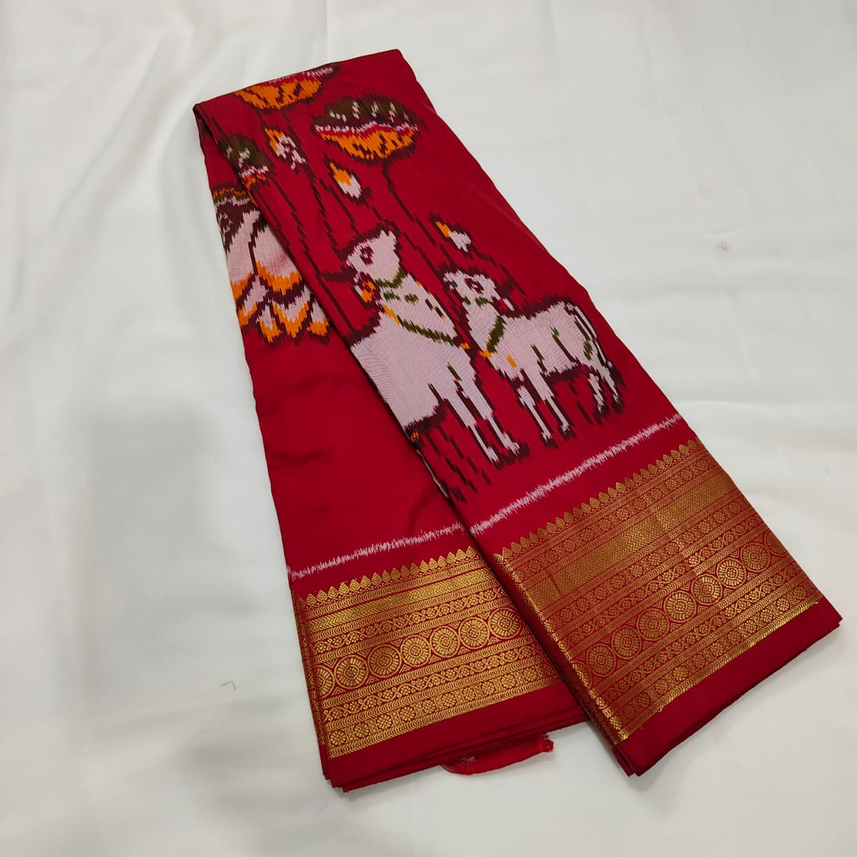 Ikat Saree in Crimson with Kamadhenu Pallu, view 1