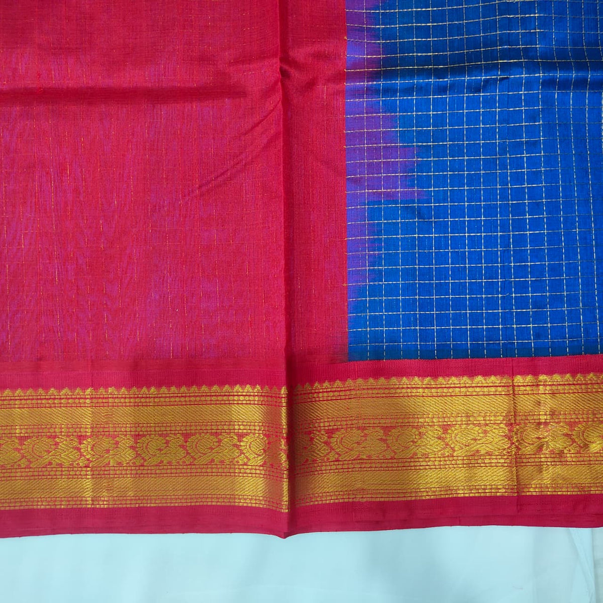 Kuppadam Saree in Royal Blue Checks with Pink Border, view 2